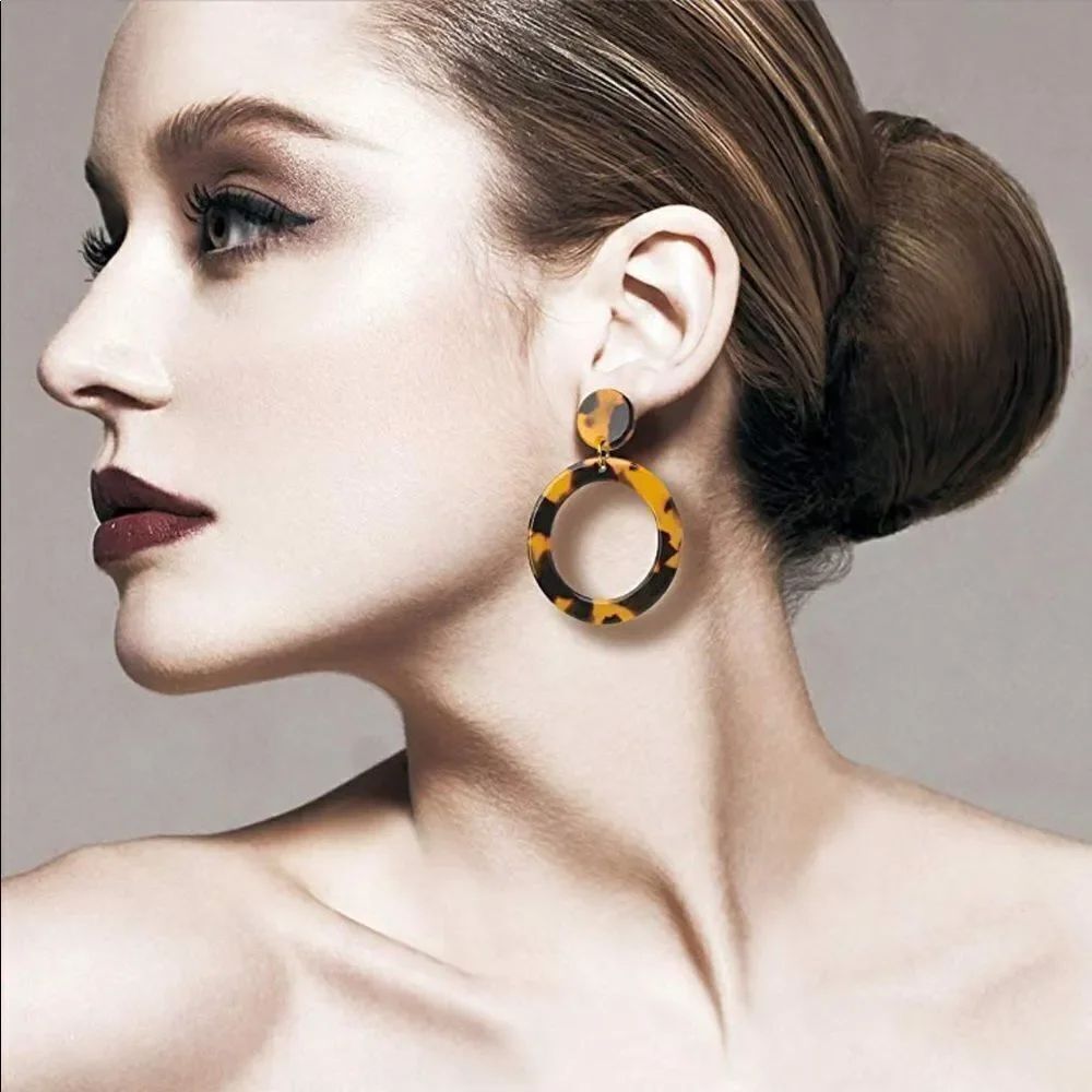 ✨ Acrylic Statement Tortoise Hoop Earrings✨